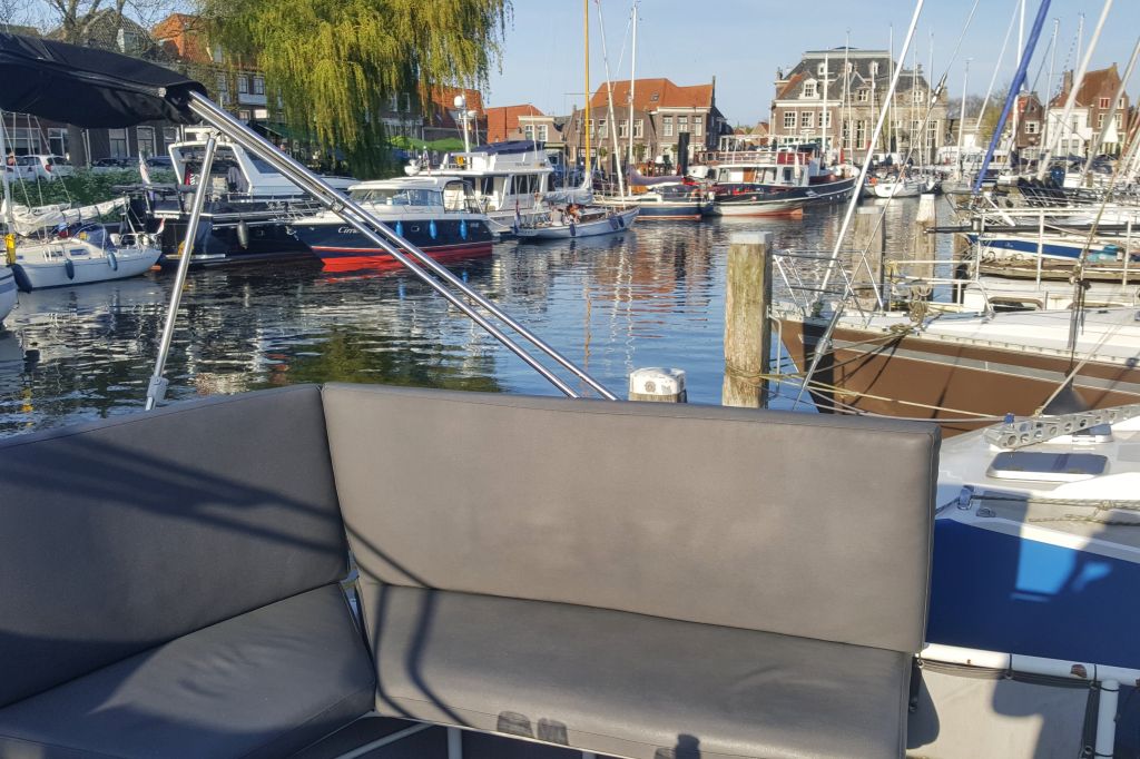 Boot& Breakfast Enkhuizen
