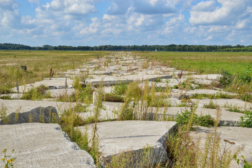 enschede-fietsen-vliegbasis-twente-1