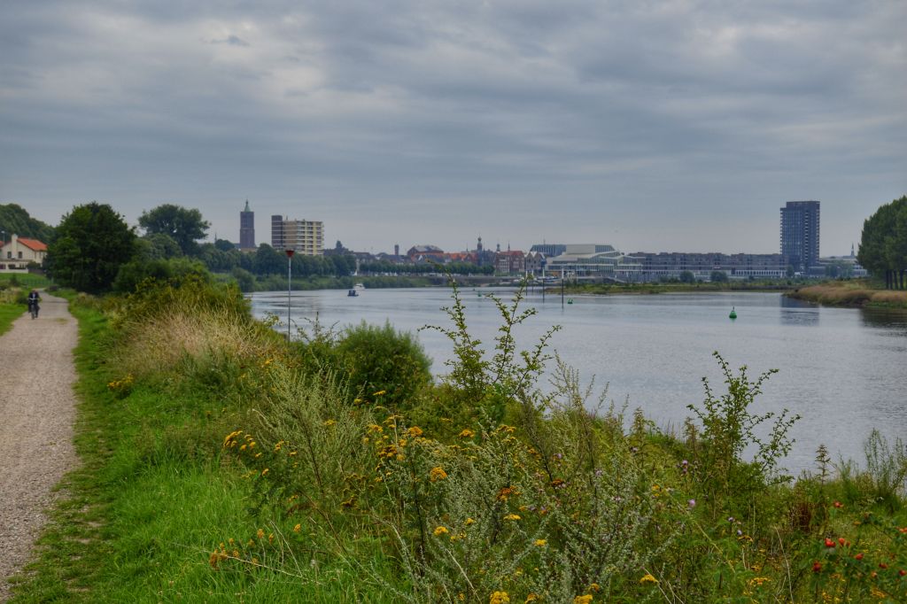 Uitzicht Maasboulevard Venlo