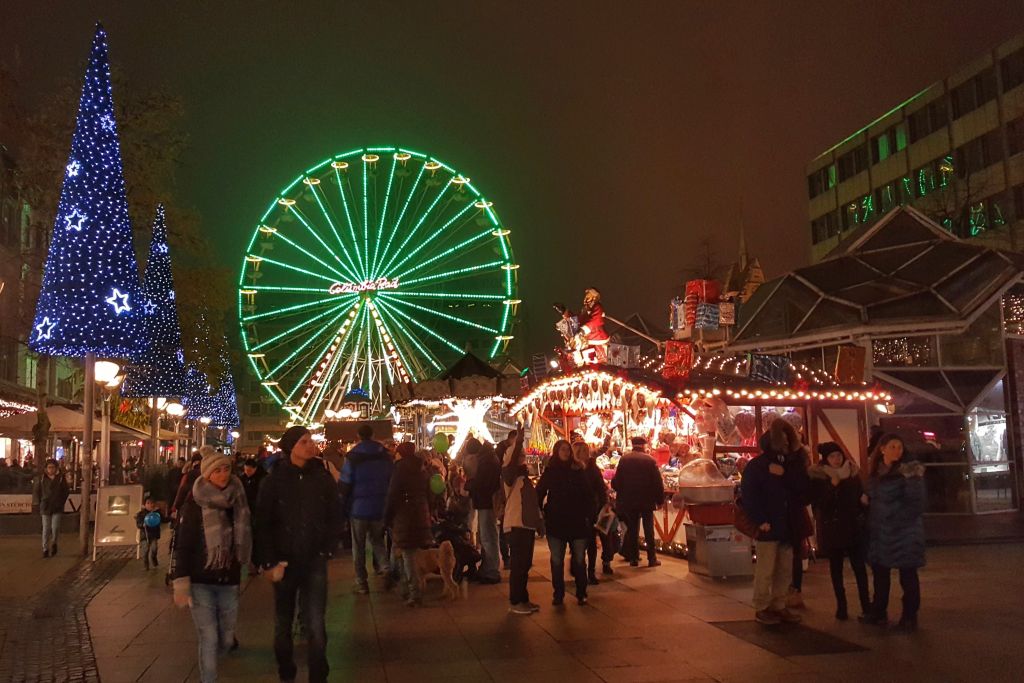 Kerstmarkt Könningsstrasse Duisburg
