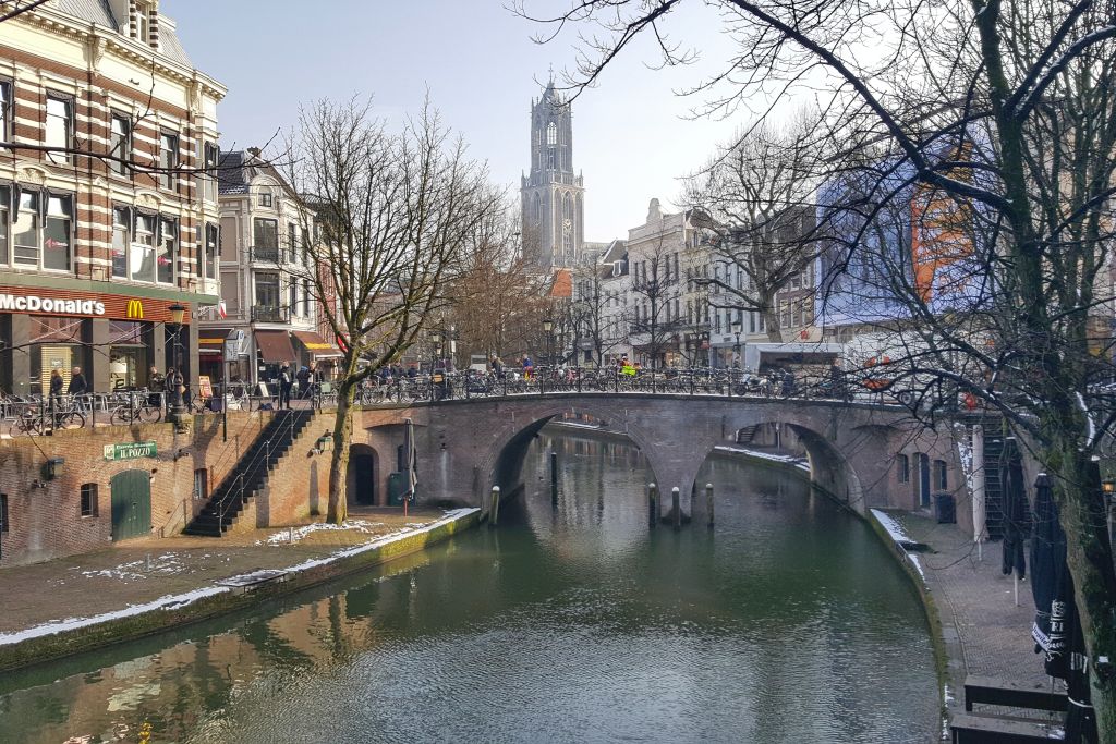 Utrecht stad - De grachten en Domtoren