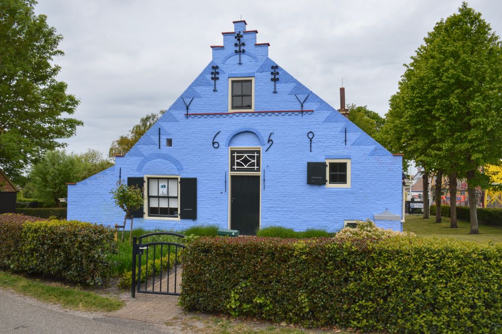 Blauwe huis, vvv-kantoor Goeree-Overflakkee in Ouddorp