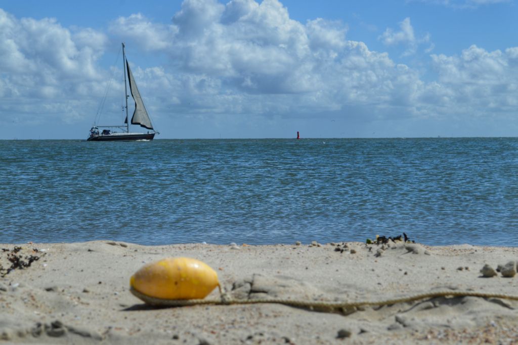 tips vlieland ontdekken - zeilboot