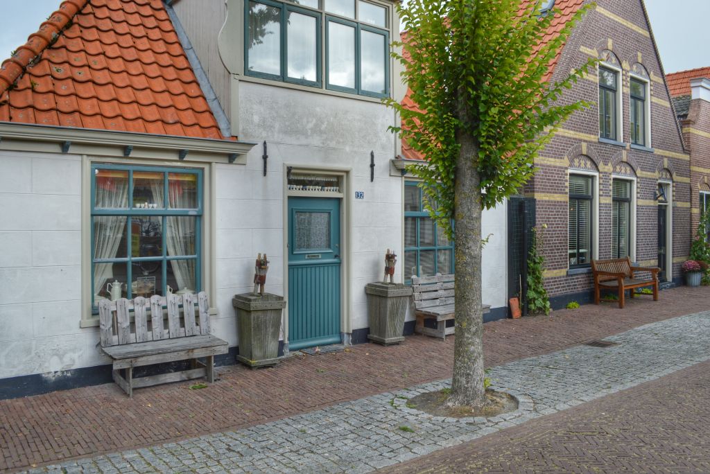 tips vlieland ontdekken - dorpsstraat