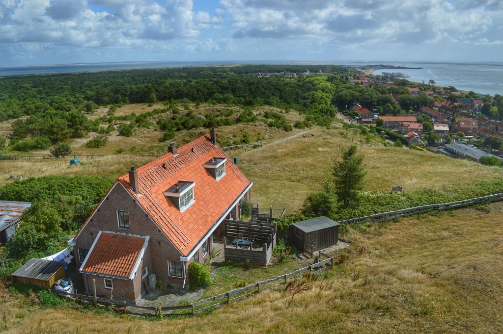 tips vlieland ontdekken - uitzicht vuurtoren
